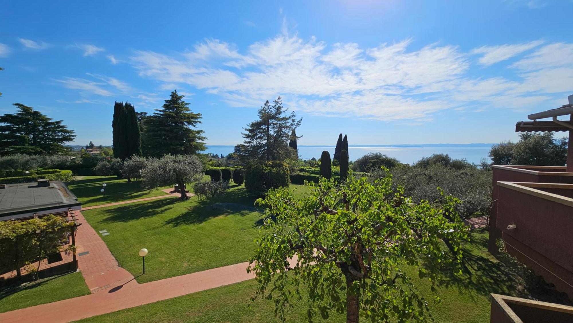 Apartments Blue View - Residence Casetto Bardolino - Regarda Travel Exterior foto